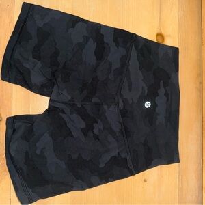 LuluLemon Align Biker Shorts - Camo